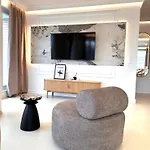 Apartment U In Waterfront 21